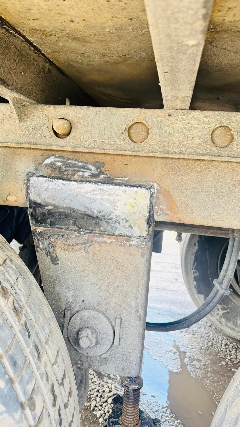Trailer bogie hanger rebuilt and welded by Baaz Welding