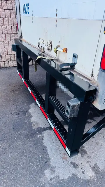 Box truck rear ICC bumper with step